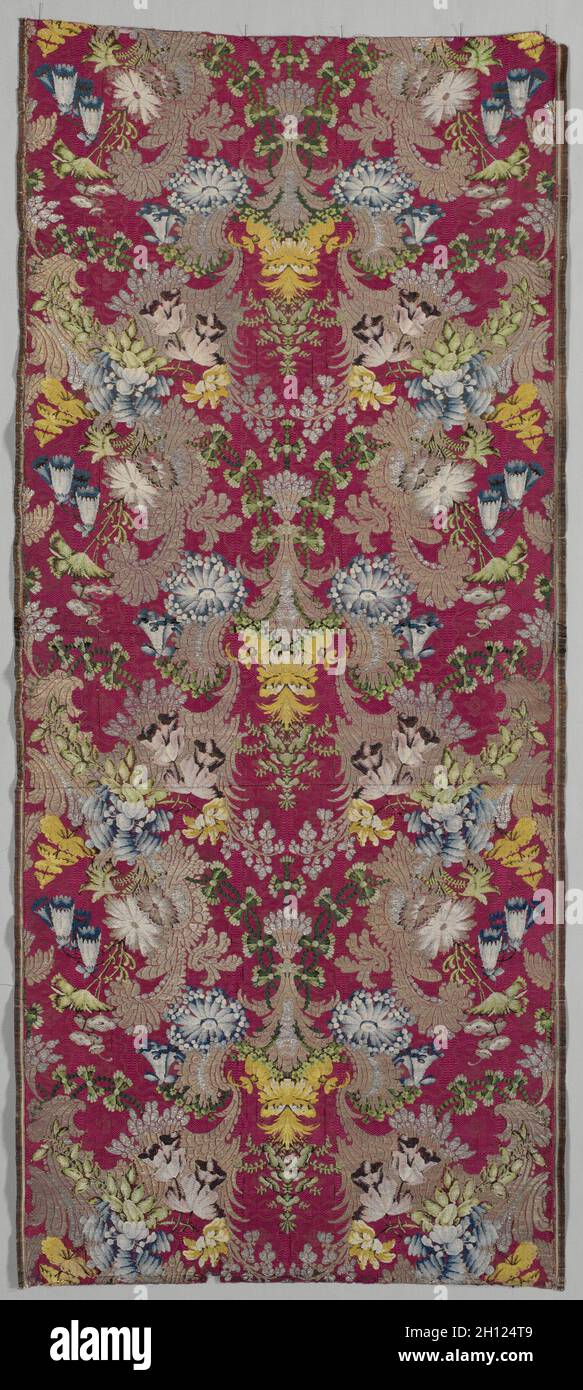 Length of Silk Brocade, 1700-1750. France, first half of 18th century (late  Baroque). Warp-patterned weave, brocaded; silk, silver, and gold thread;  overall: 130.2 x 55.9 cm (51 1/4 x 22 in Stock Photo - Alamy