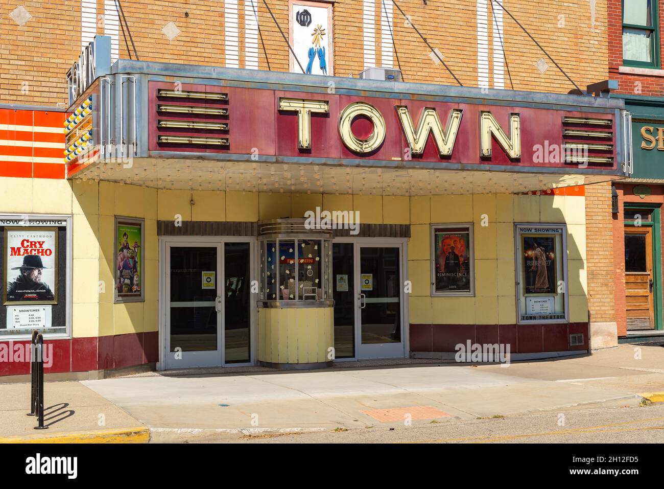 Old Movie Theater Marquee High Resolution Stock Photography and Images