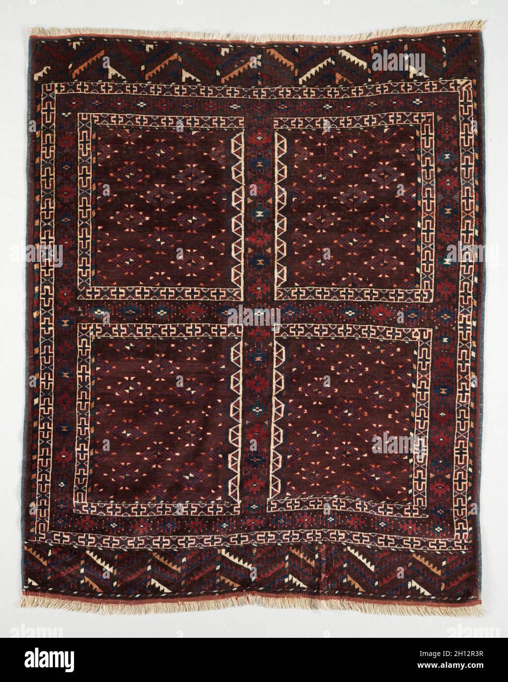 Door Rug (Ensi), c. 1900. Turkmenistan, Yomud, 19th century. Knotted pile,  asymmetrical knot, 117 knots psi; wool; overall: 183 x 142 cm (72 1/16 x 55  7/8 in Stock Photo - Alamy