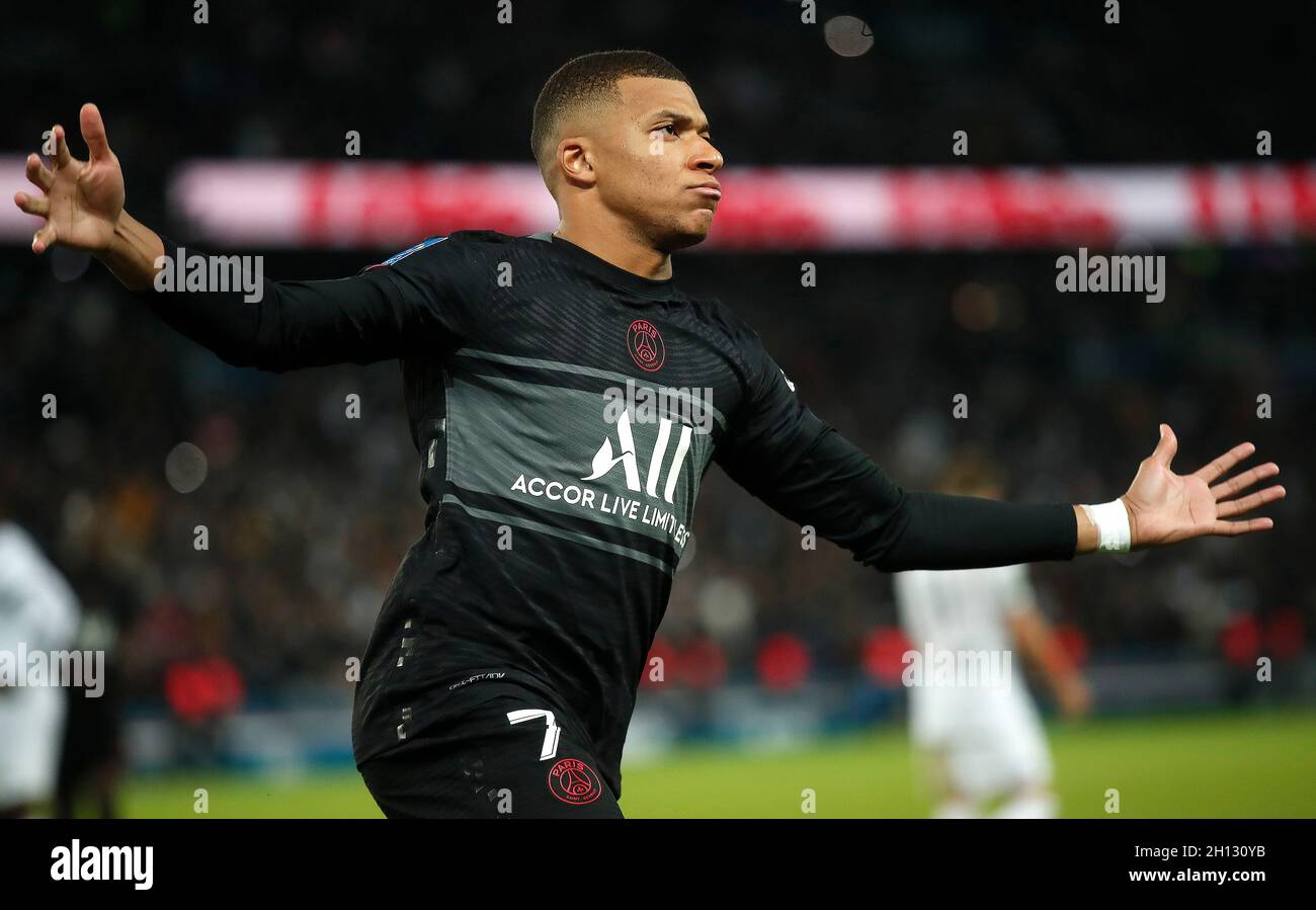 Paris, France. 16th Oct, 2021. Paris Saint Germain's Kylian Mbappe celebrates after scoring by penalty kick during a French Ligue 1 football match between Paris Saint Germain (PSG) and Angers SCO in Paris, France, Oct. 15, 2021. Credit: Xinhua/Alamy Live News Stock Photo