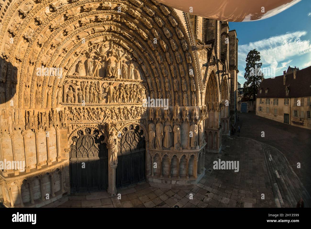 Bourges cathedral west facade hi-res stock photography and images - Alamy