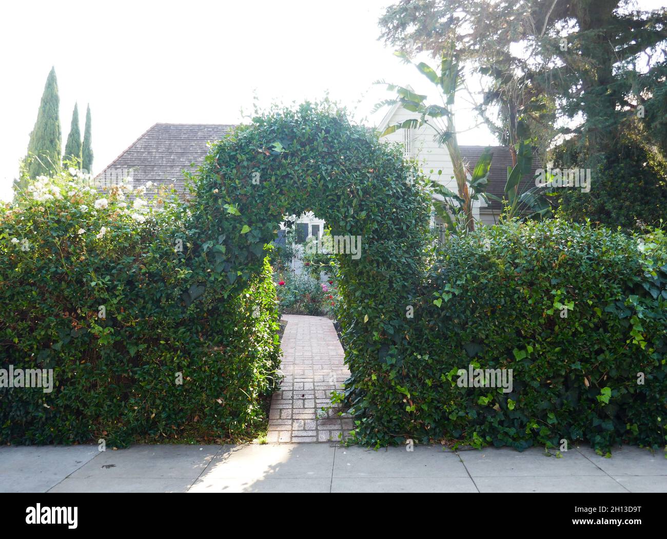 Beverly Hills, California, USA 8th September 2021 A general view of atmosphere of Actor Akim Tamiroff's Former Home/house at 515 N. Rexford Drive on September 8, 2021 in Beverly Hills, California, USA. Photo by Barry King/Alamy Stock Photo Stock Photo