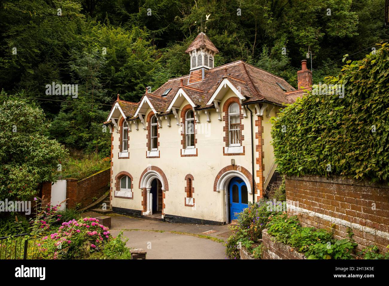 UK, England, Worcestershire, Malvern Wells, Jubilee Hill, Holy Well