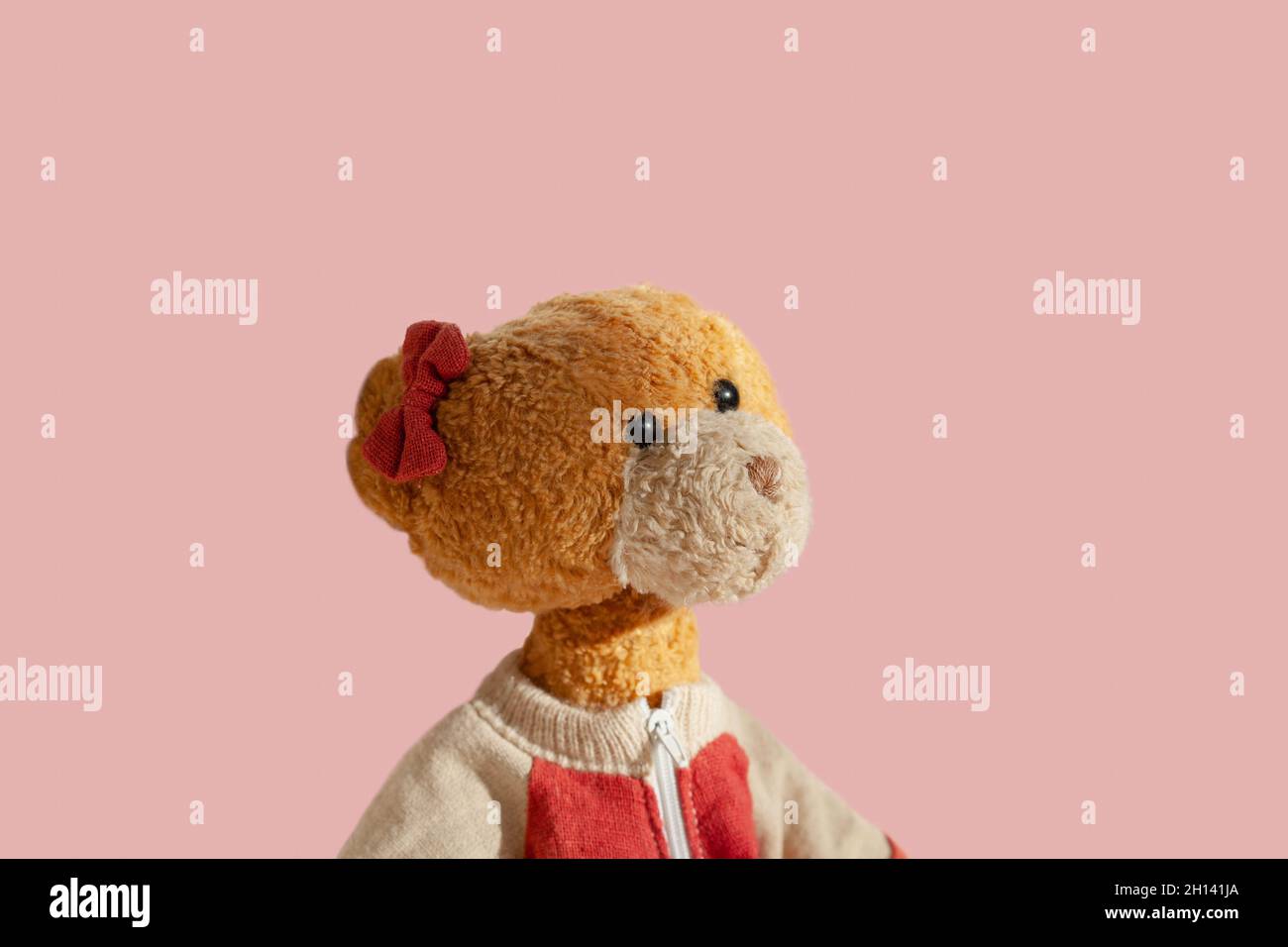 Retro girl teddy bear hi-res stock photography and images - Alamy