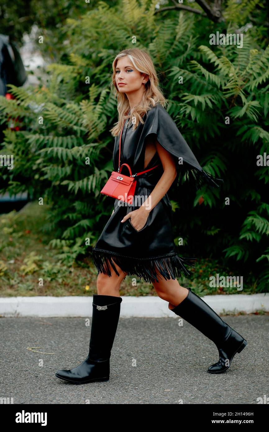 Street style, Xenia Adonts arriving at Hermes Spring Summer 2022 show, held  at Astonsky, Le Bourget Airport, France, on Ocotber 2nd, 2021. Photo by  Marie-Paola Bertrand-Hillion/ABACAPRESS.COM Stock Photo - Alamy