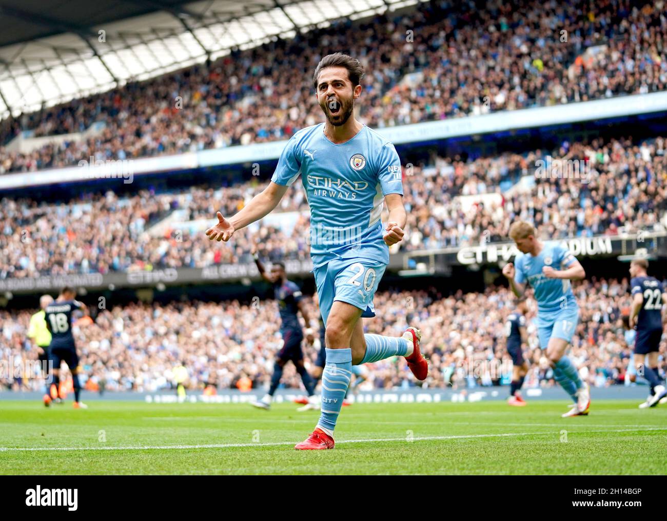 Bernardo silva of manchester city hi-res stock photography and images -  Alamy