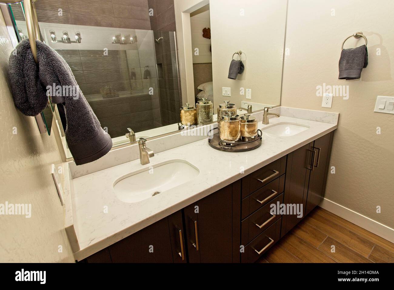 Master Bath Counter Top With Decorator Tray Stock Photo Alamy