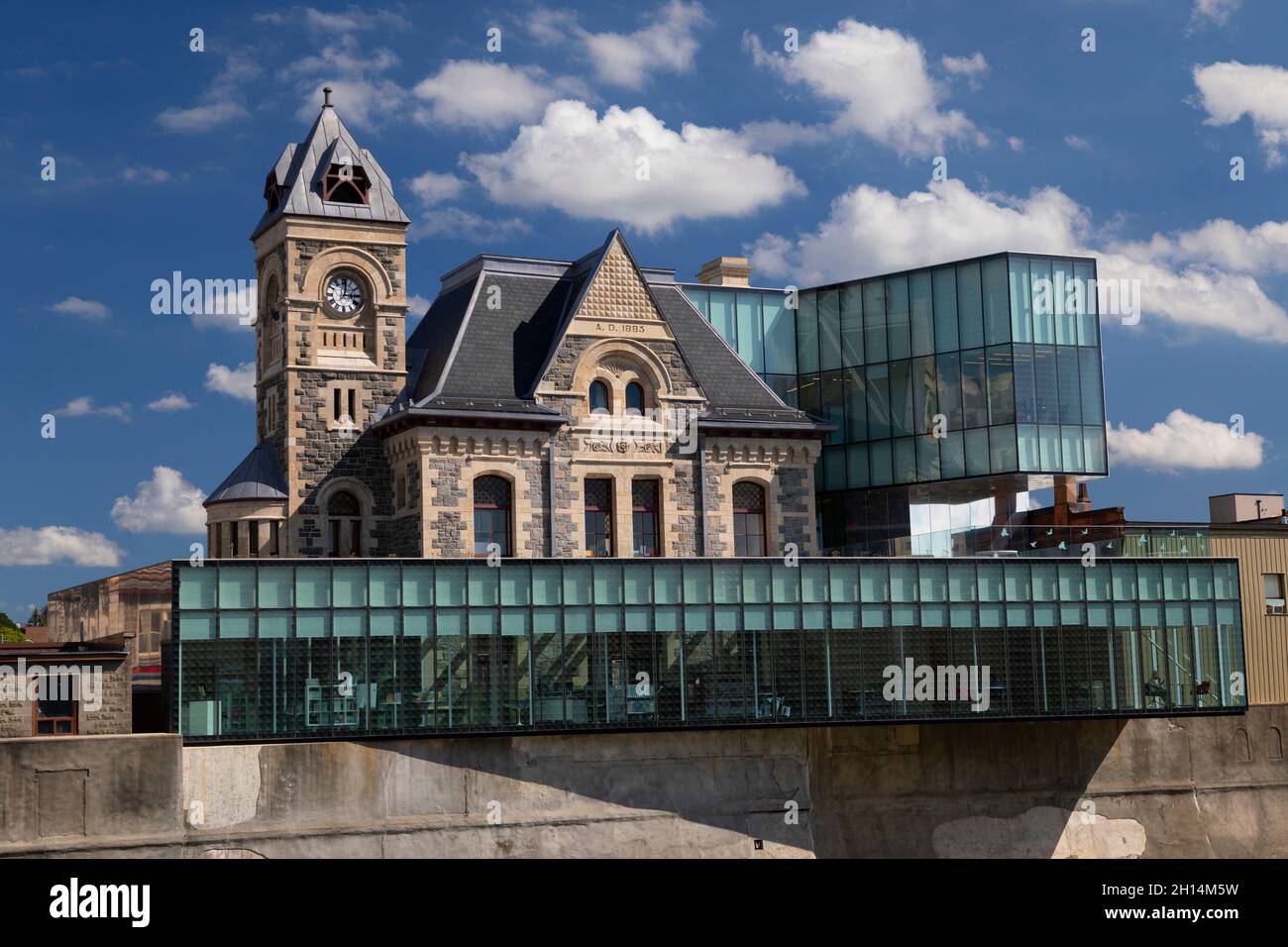 Idea Exchange Old Post Office, Digital Library Cambridge (Galt) Ontario