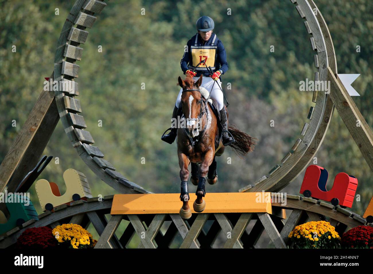 Fair Hill, MD, USA. 16th Oct, 2021. October 16, 2021: Shannon Lilley (USA), aboard Ideal HX, competes during the Cross Country Test at the 3* level during the Maryland Five-Star at the Fair Hill Special Event Zone in Fair Hill, Maryland on October 16, 2021. Jon Durr/Eclipse Sportswire/CSM/Alamy Live News Stock Photo