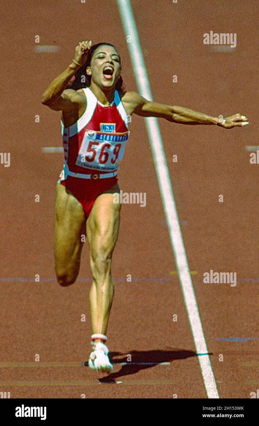Florence Griffith Joyner competing at the 1988 Olympic Summer Games Stock Photo