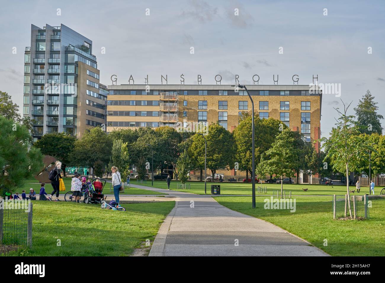 Gainsborough apartments hackney Stock Photo Alamy