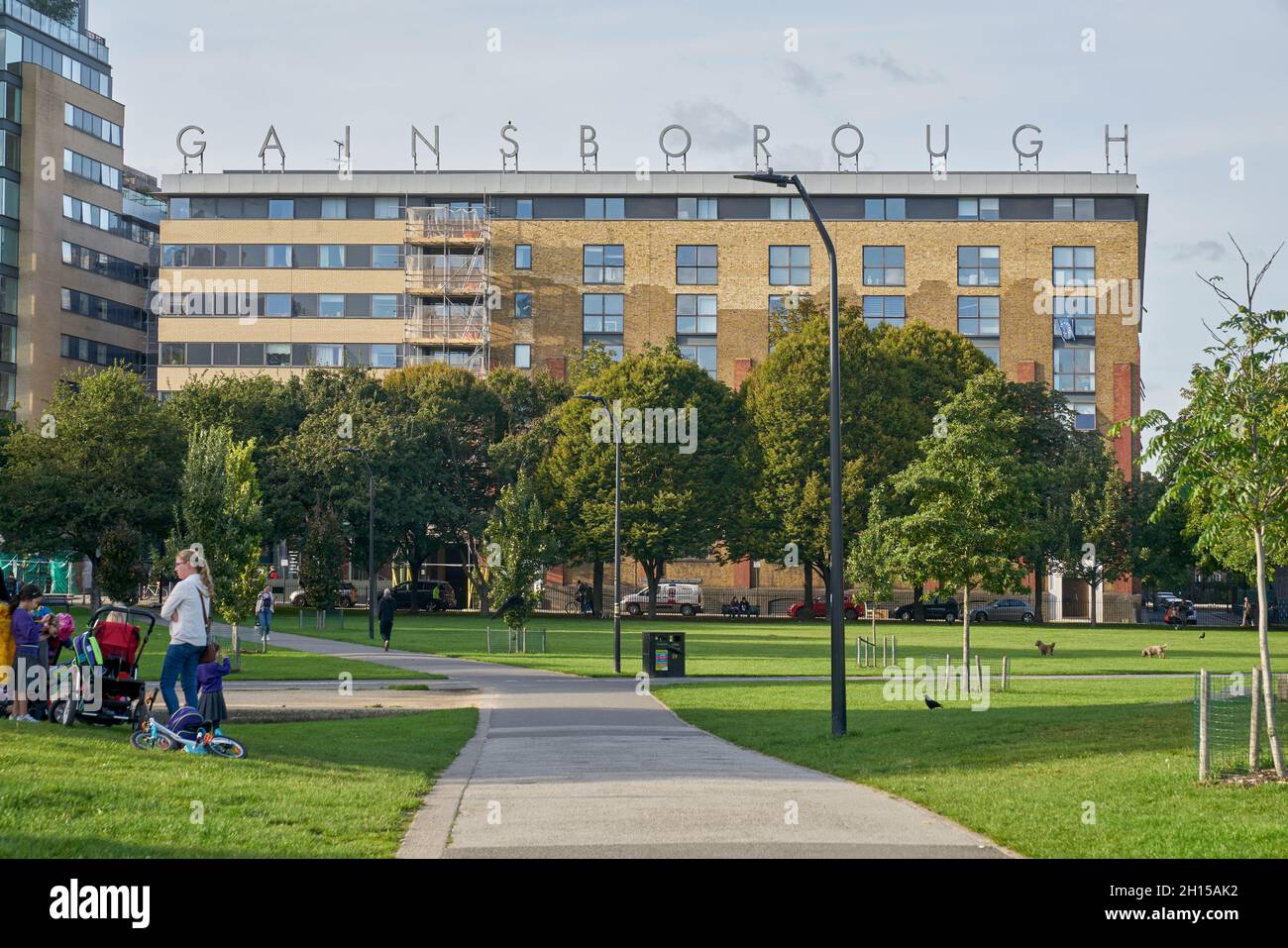 Gainsborough apartments hackney Stock Photo Alamy
