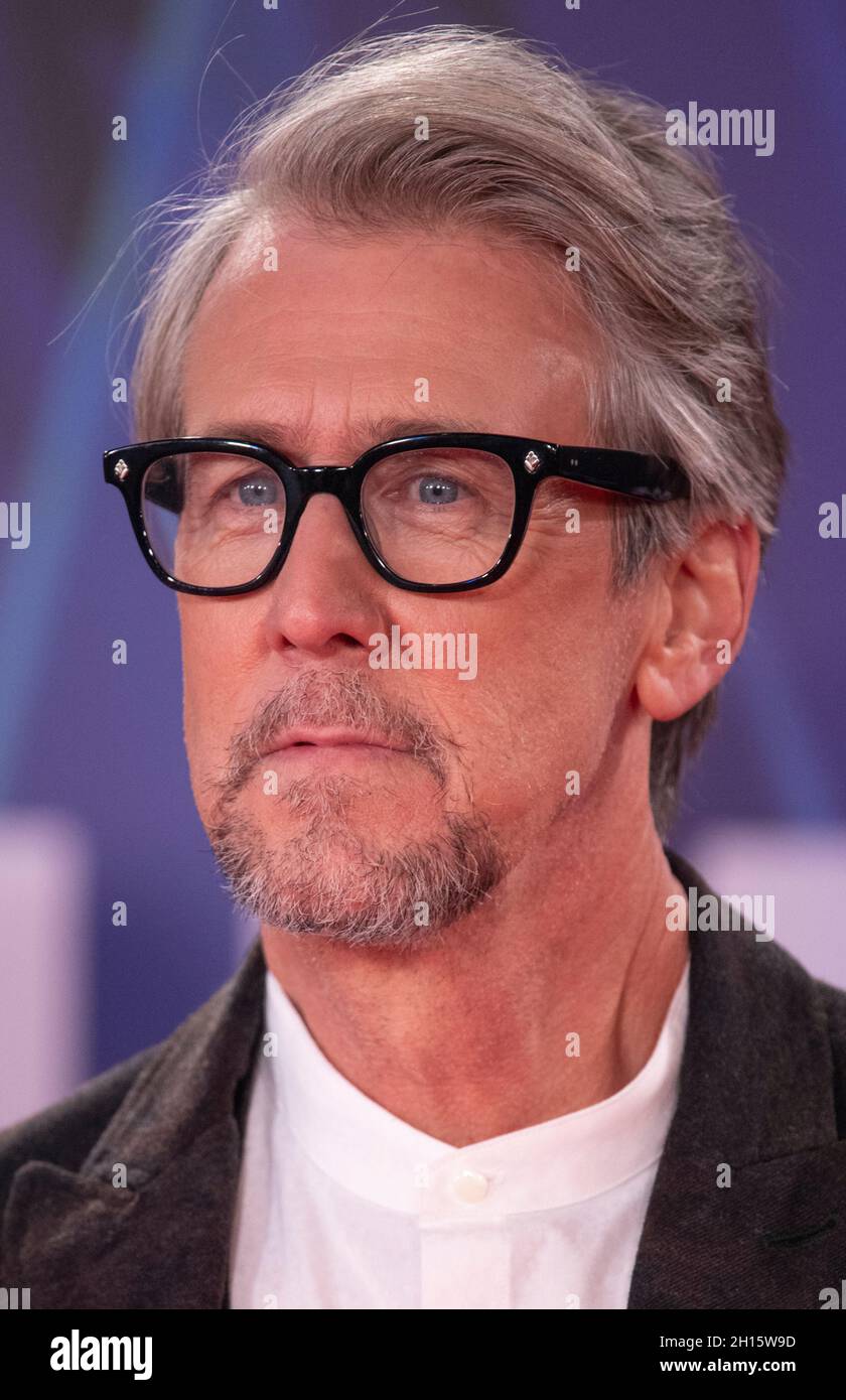 LONDON, ENGLAND - OCTOBER 15: Alan Ruck attends the UK Premiere of ...