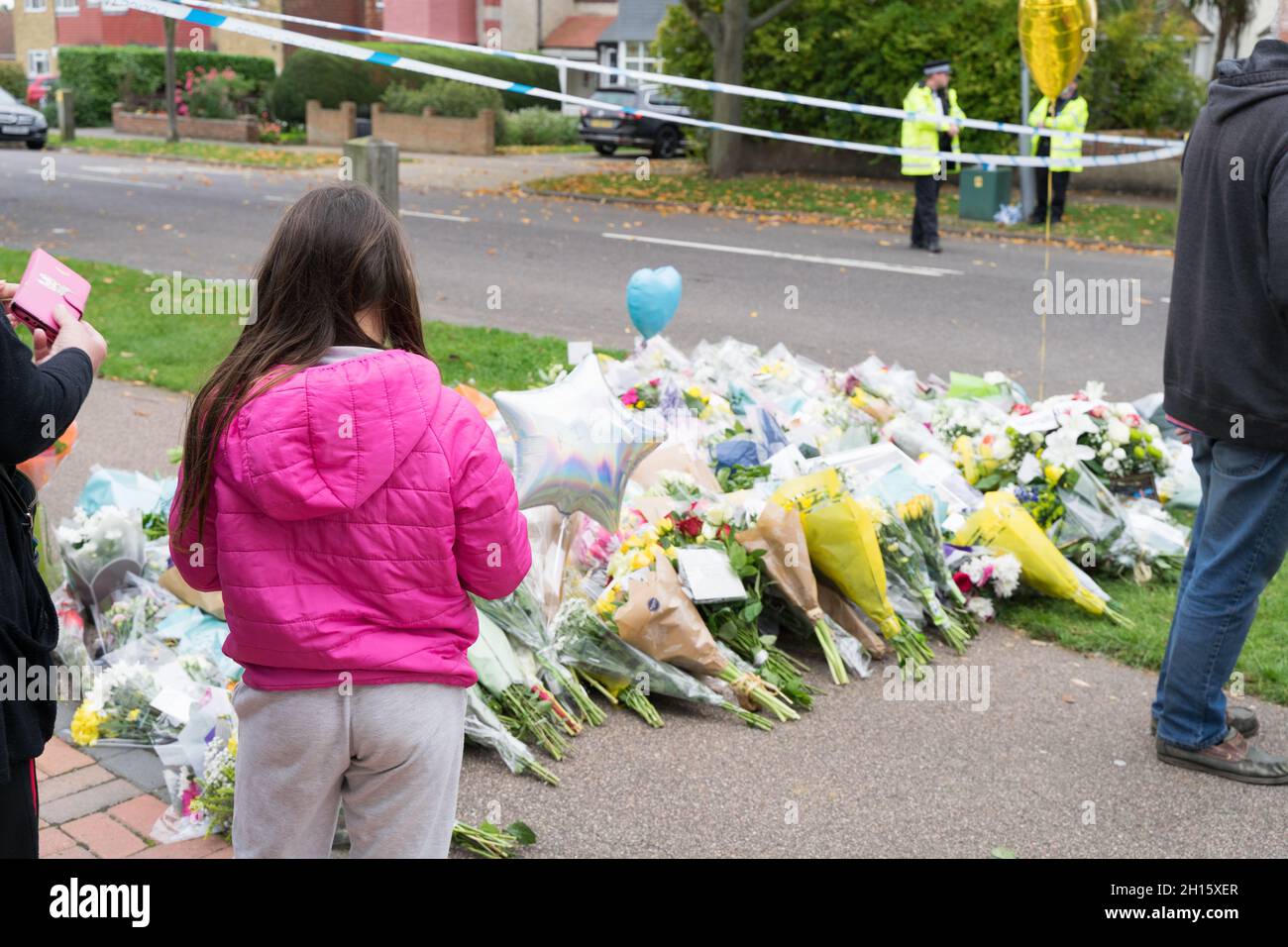 Leigh on Sea, Essex, UK. 16th Oct, 2021. Tributes of floral, photos and
