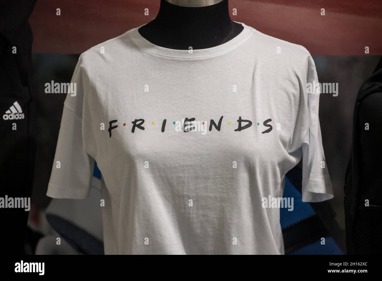 BELGRADE, SERBIA - JUNE 1, 2021: Selective blur on a T-Shirt with the logo of Friends Sitcom series for sale in Belgrade. Friends is an iconic TV show Stock Photo