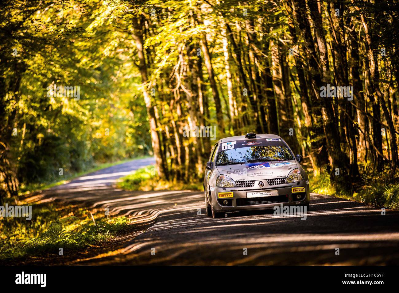 117 OLEA Charlotte, PAGES Cécile, Renault CLIO RAGNOTTI A7, action during the Finale Coupe de France des Rallyes 2021 Châteauroux Métropole Centre Val-de-Loire, from Octobre 15 to 16 in Châteauroux, France - Photo Bastien Roux / DPPI Stock Photo