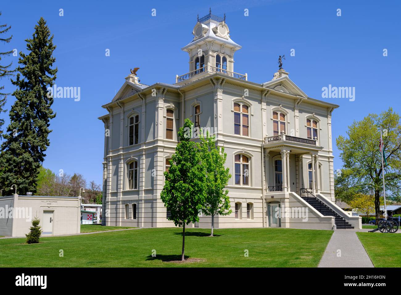 The historic Columbia County Courthouse in downtown Dayton, Washington Stock Photo