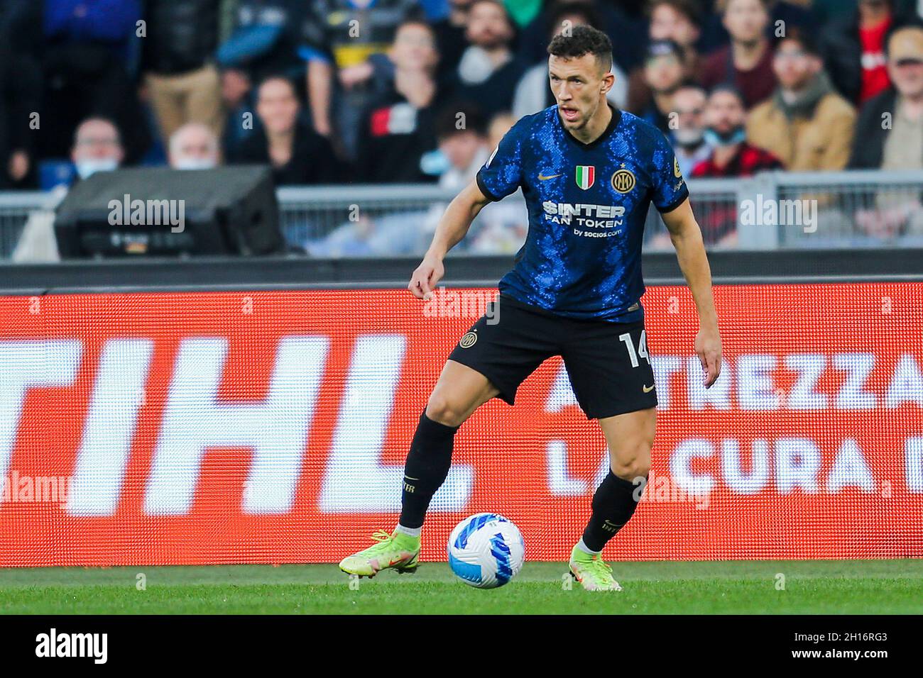 InterÕs Croatian midfielder Ivan Perisic controls the ball during the Serie A football match between SS Lazio and Inter at the Olimpico Stadium Roma, centre Italy, on October 16, 2021. Stock Photo