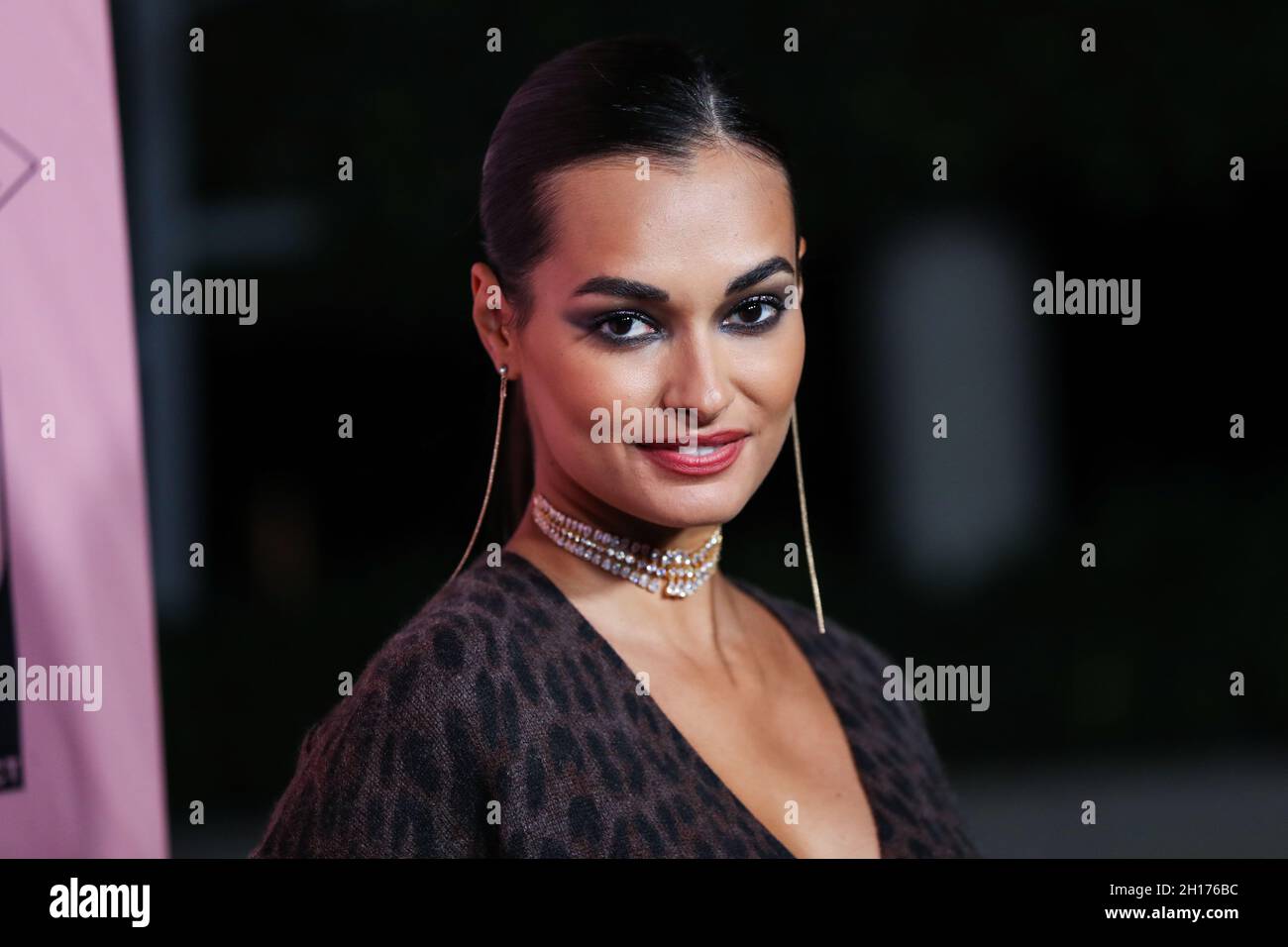 BEVERLY HILLS, LOS ANGELES, CALIFORNIA, USA - OCTOBER 16: Model Gizele