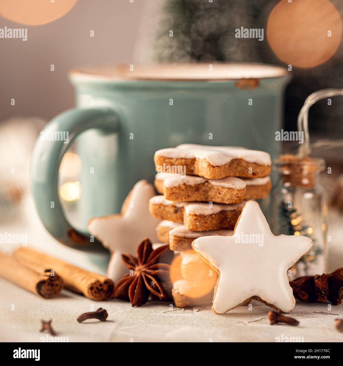 Zimtsterne, homemade german christmas cookies Stock Photo