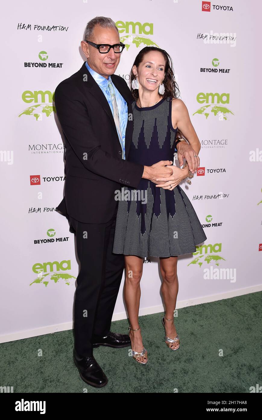 LOS ANGELES, CA - OCTOBER 16: Jeff Goldblum (L) and Emilie Livingston attend the Environmental Media Association (EMA) Awards Gala at GEARBOX LA on Oc Stock Photo