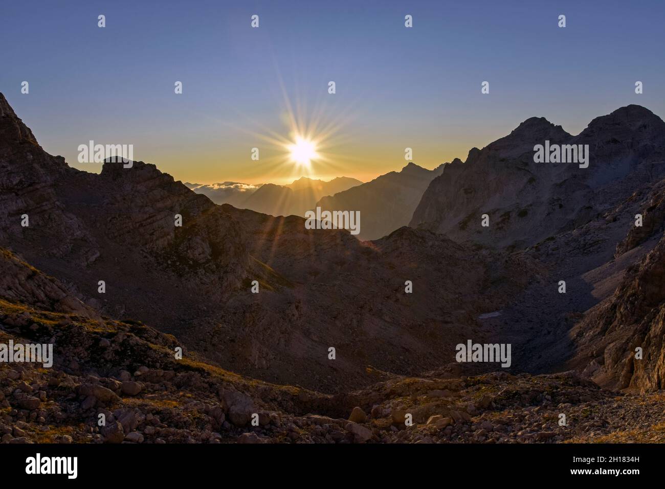 Naturephotography sunrise hi-res stock photography and images - Alamy