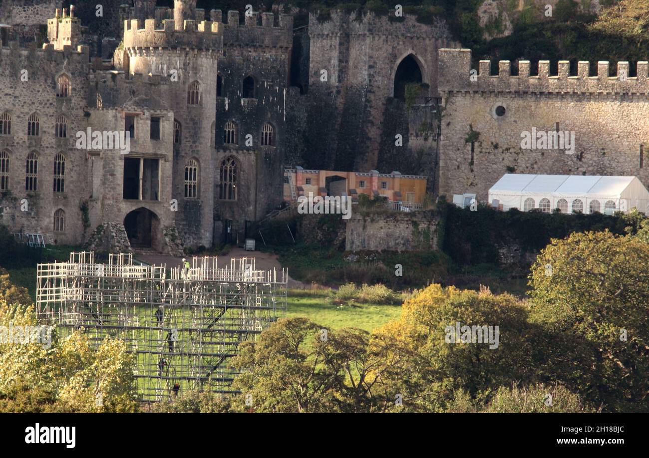 Gwrych Castle Abergele North Wales. Final weeks of construction at Gwrych castle, shots of the castle show a makeshift structures that may be a bush tucker trials Stock Photo