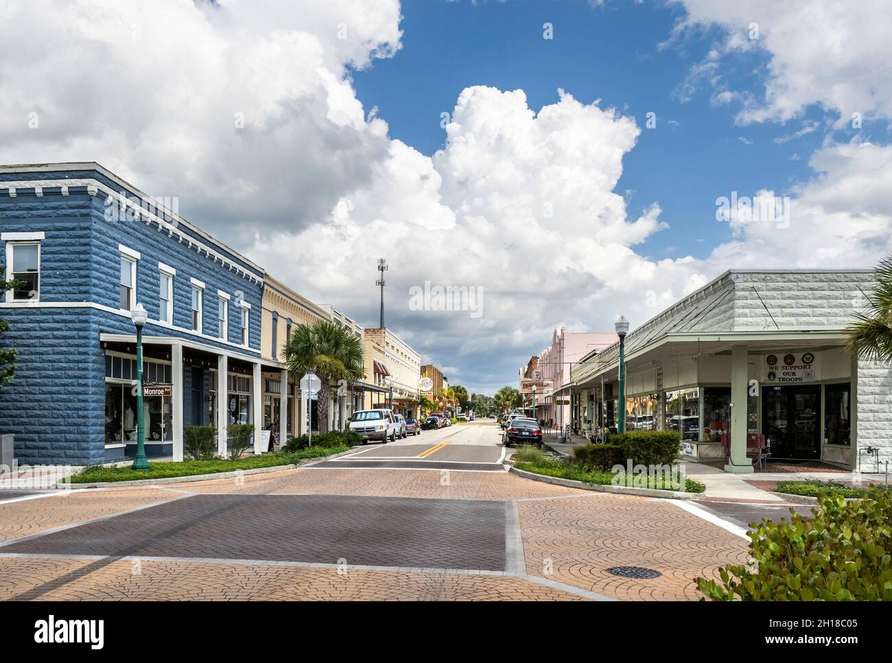 West Oak Street in the historic antique shopping district of Arcadia Florida Stock Photo