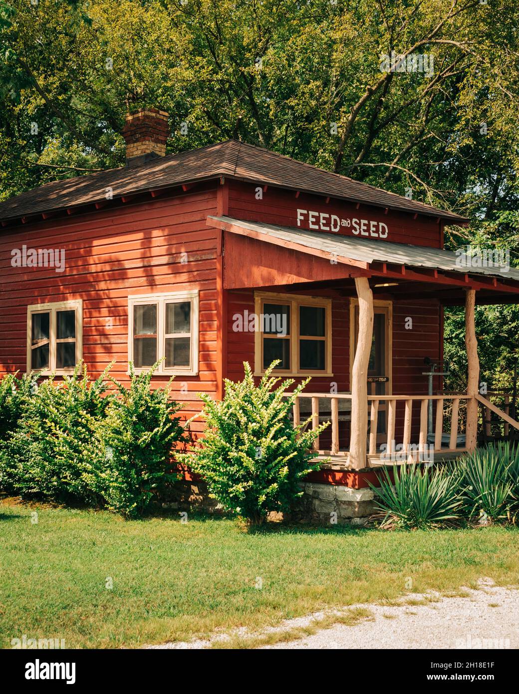 Little house with Feed and Seed sign, at Red Oak II on Route 66 in