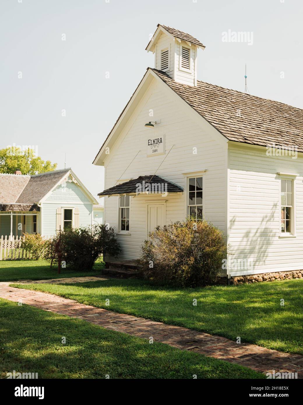 Elmira School, in Red Oak II, on Route 66 in Missouri Stock Photo - Alamy