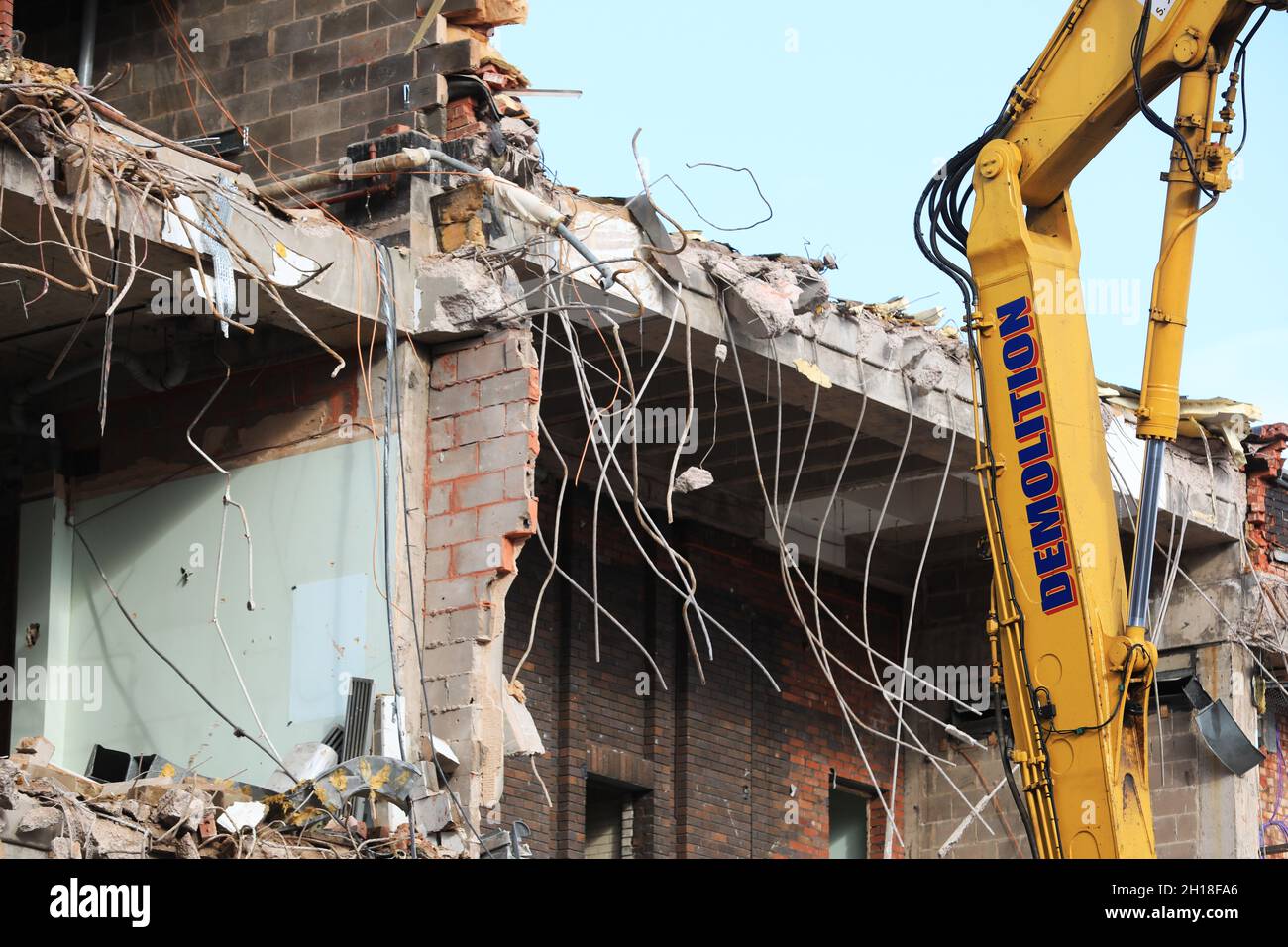 Demolition. A structure built in the 1980's is demolished in the UK Stock Photo