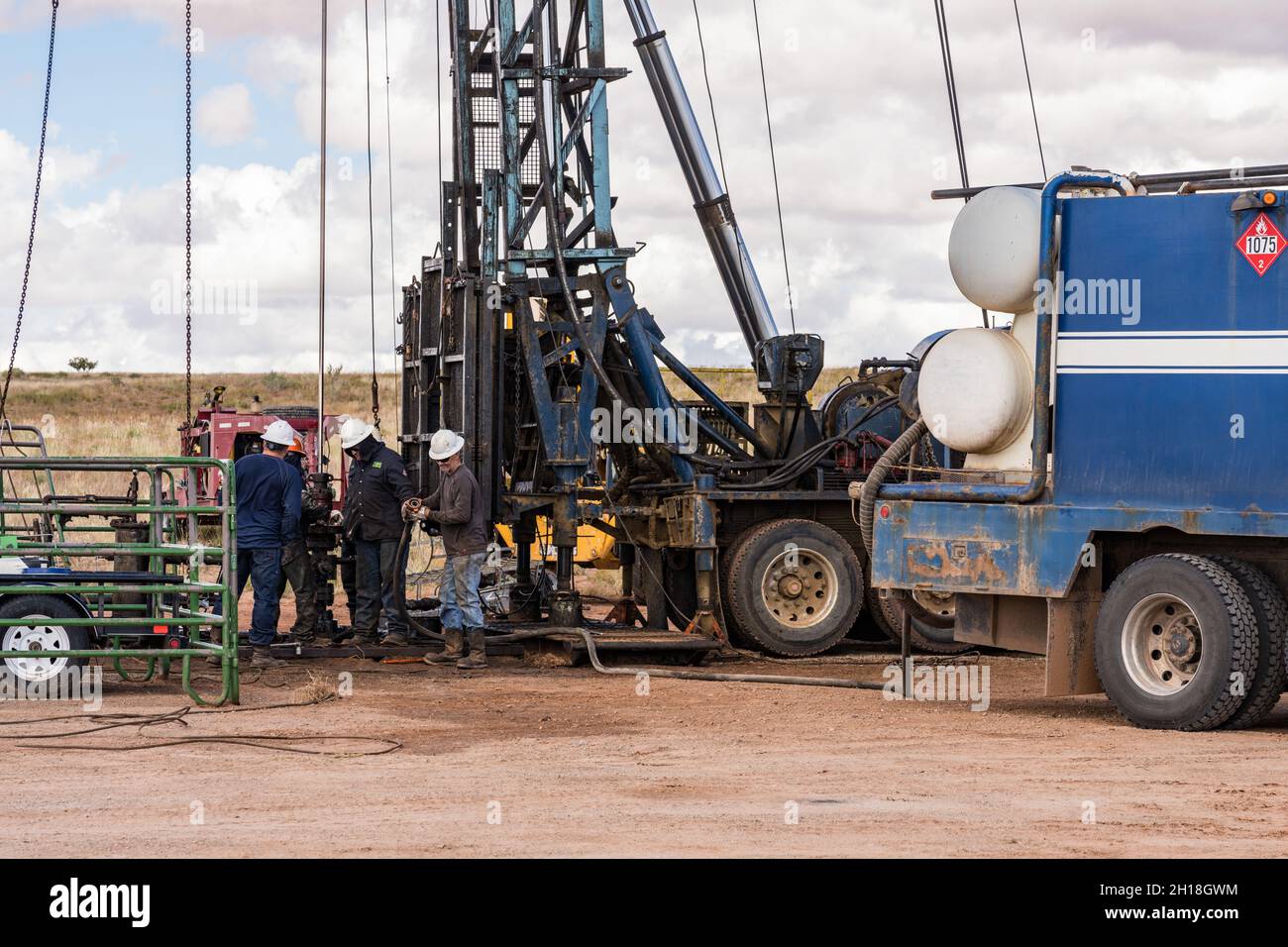 <a href='https://www.ruidapetroleum.com/product/category/Drilling-Rig-and-Workover-Rig'>workover rig</a> equipment in stock