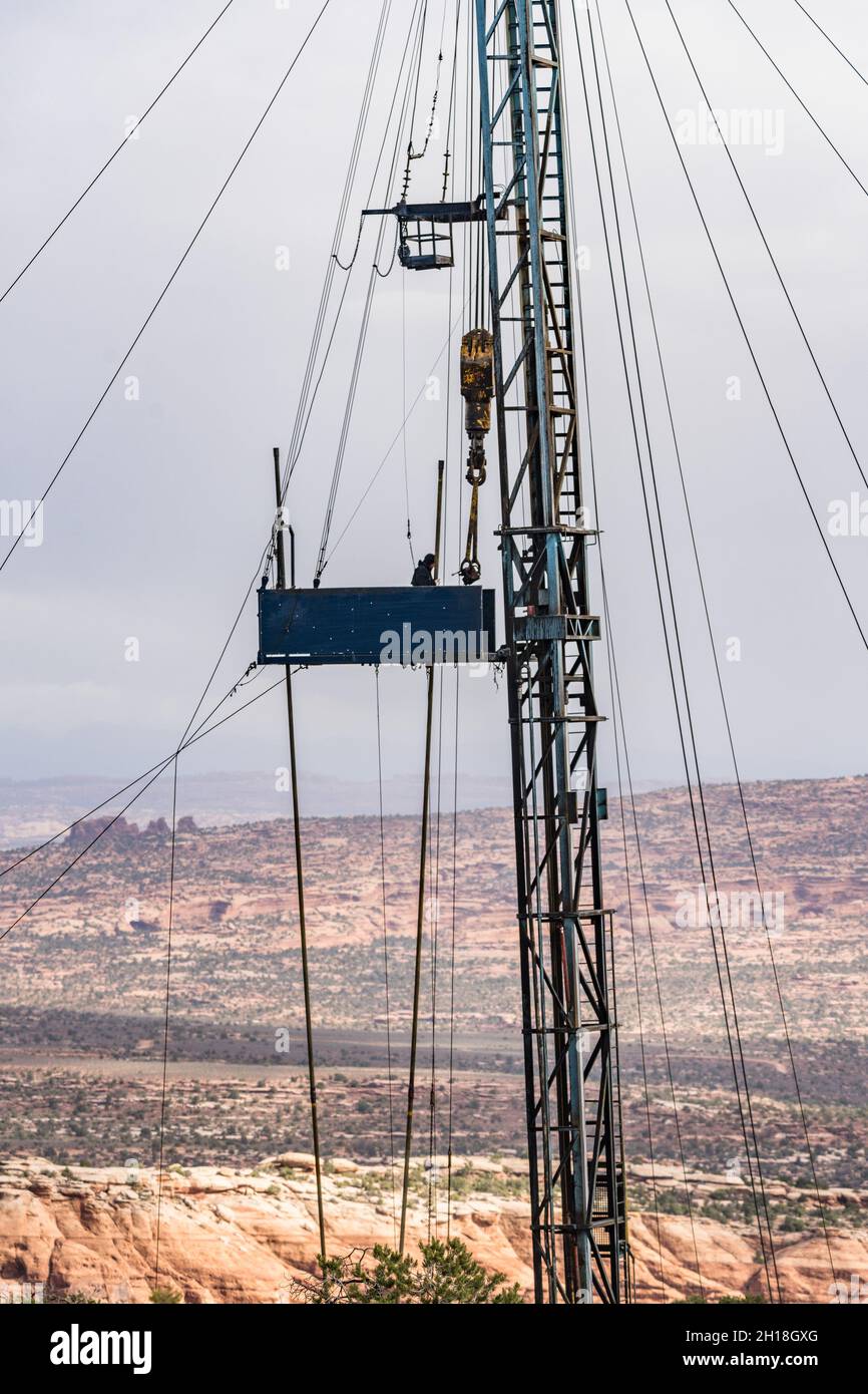 Rig pipe workover hires stock photography and images Alamy