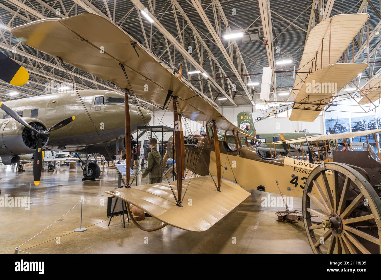 Curtiss jn 4 jenny hi-res stock photography and images - Alamy Curtiss jn 4 jenny hi-res stock photography and images - Alamy