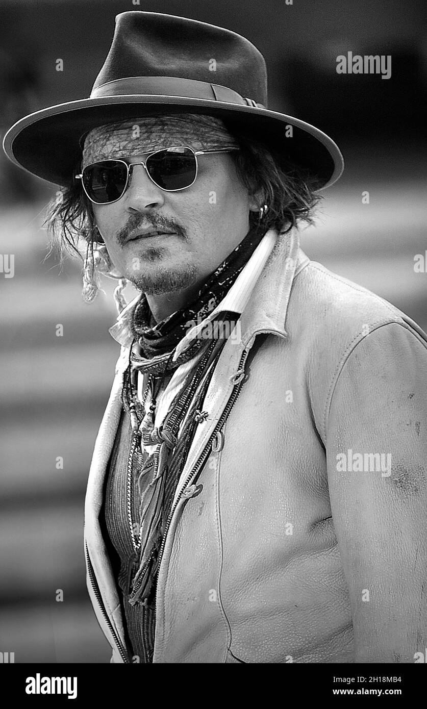 black and white portraits of johnny depp