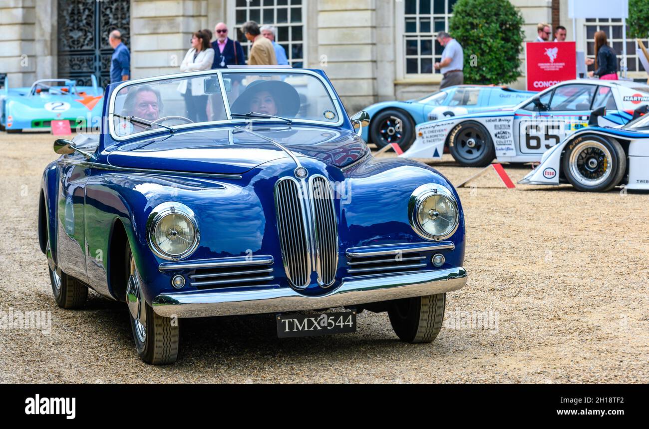 Mari Mulyani & Anthony Moody at the Concours of Elegance 2021 in Hampton Court Place Stock Photo