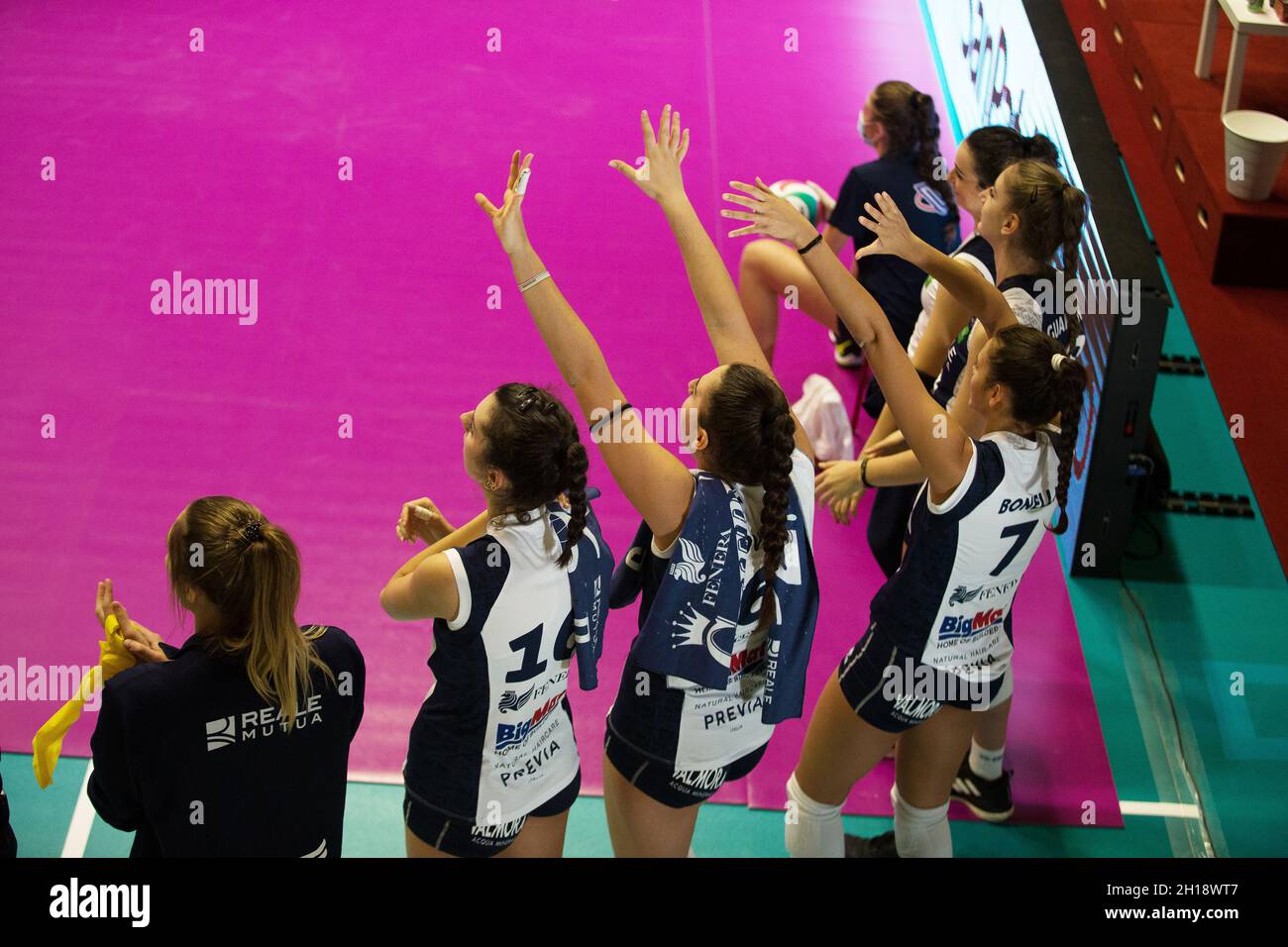 exultation Chieri players during Vero Volley Monza vs Reale Mutua Fenera Chieri, Volleyball Italian Serie A1 Women match in Monza (MB), Italy, October 17 2021 Stock Photo