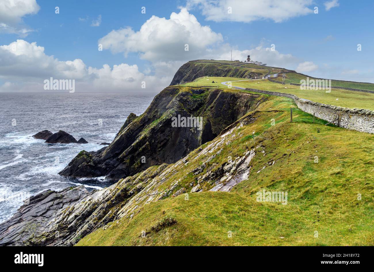 Sumburgh Head Lighthouse, Sumburgh Head, Mainland, Shetland, Scotland, UK Stock Photo