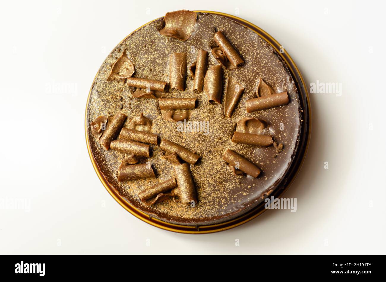 Digestive biscuit base with chocolate cheesecake and pockets of salted