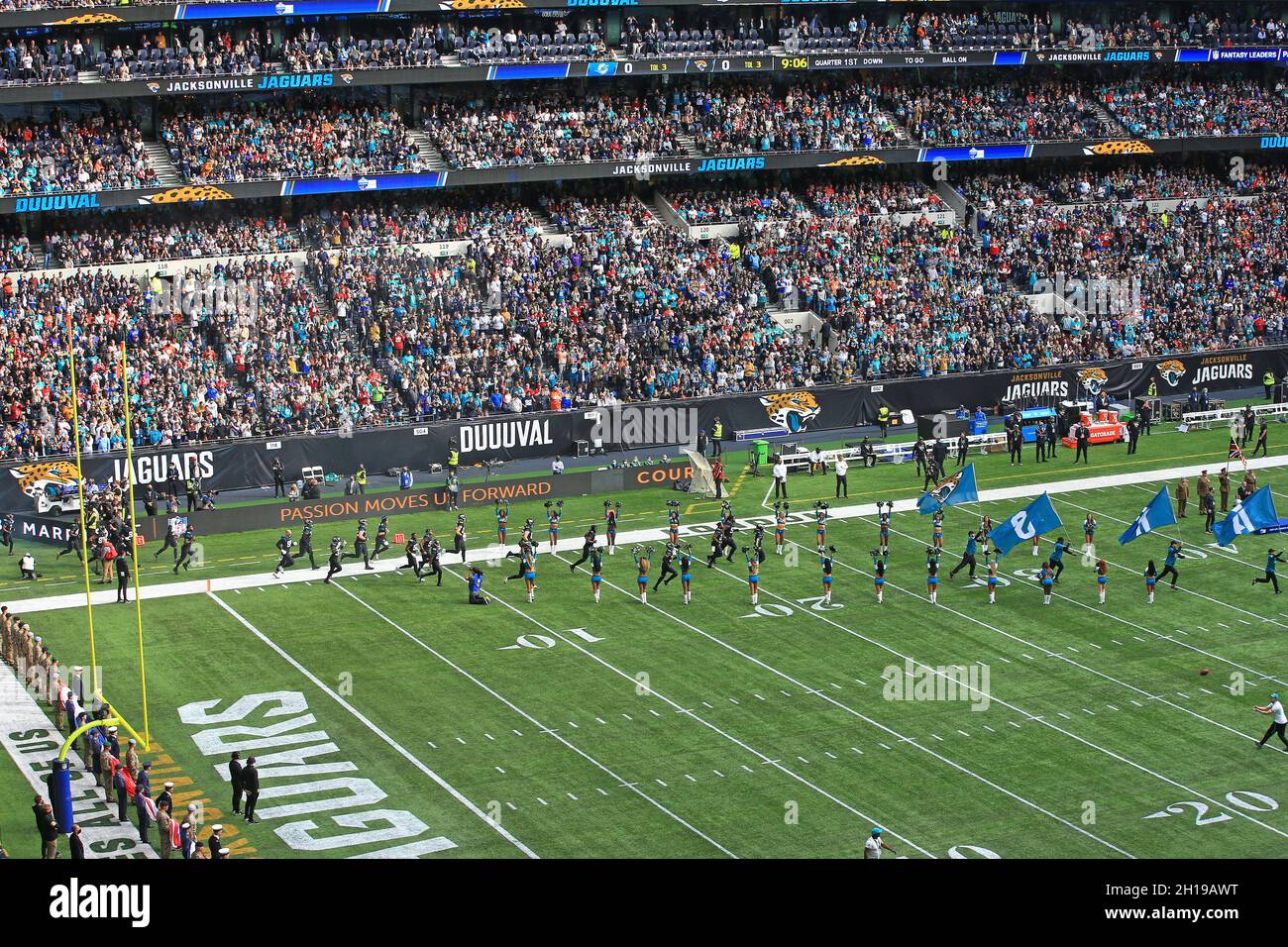 Jacksonville jaguars stadium hires stock photography and images Alamy