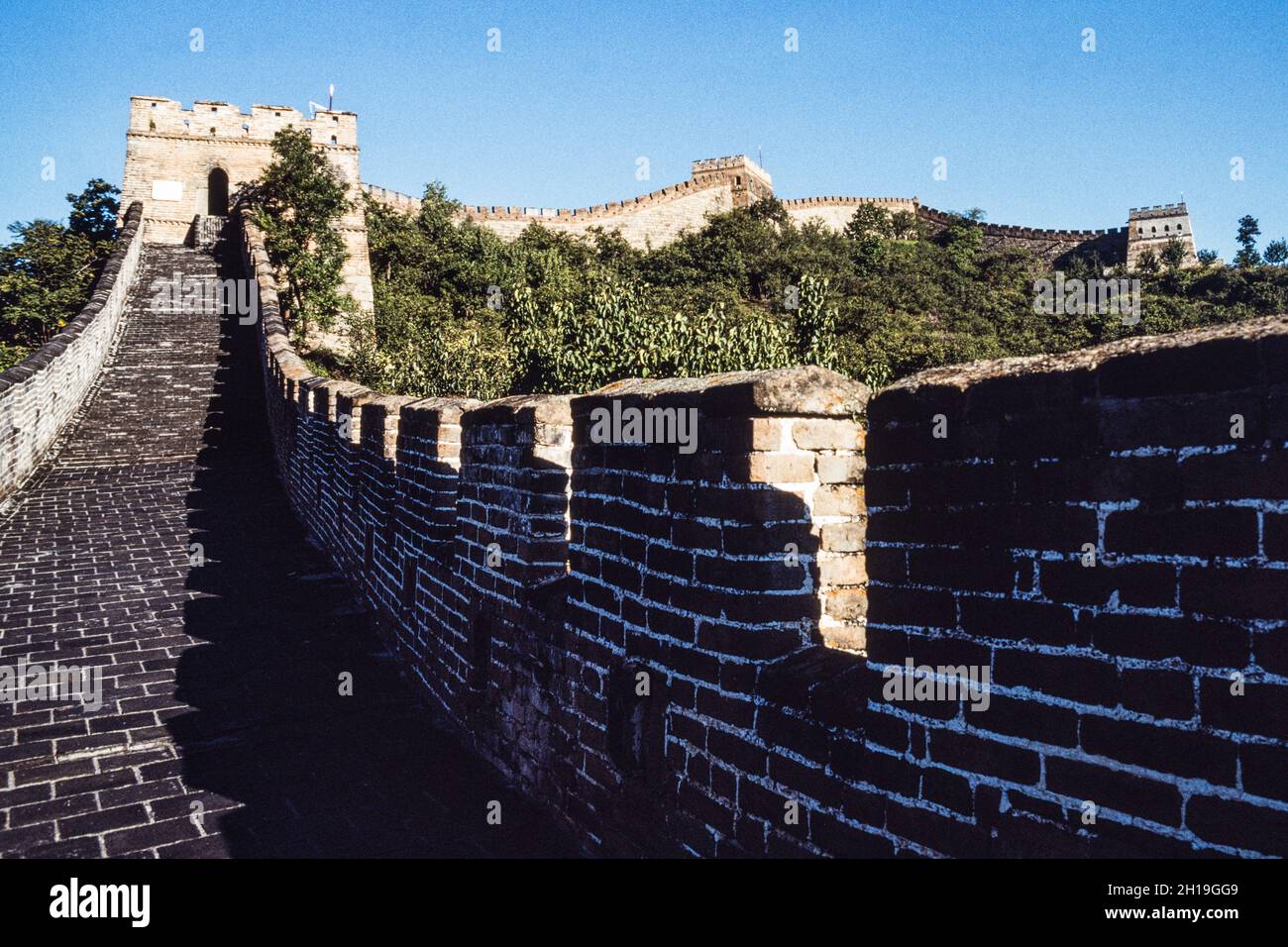 China Ridge The Great Wall on the ridge tops above Mutinanyu, China Stock Photo - Alamy