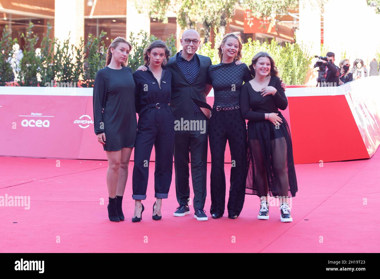 Cast Attends The Red Carpet Of The Movie The Hive La Ruche During 16th Rome Film Fest 21 On October 15 21 In Rome Photo By Matteo Nardone Pacific Press Sipa Usa Stock