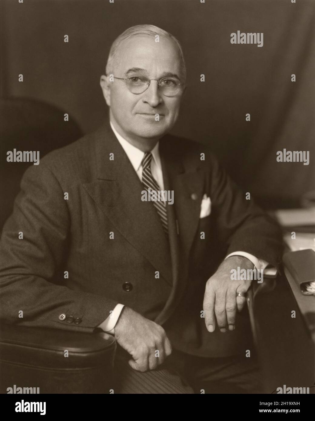 Harry S. Truman (1884-1972), 33rd U.S. President, 1945-1953, head and shoulders Portrait, Harris & Ewing, 1945 Stock Photo