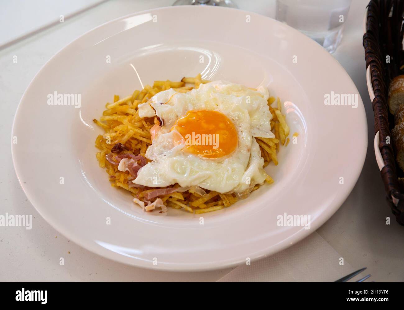 Spanish fried egg Stock Photo - Alamy
