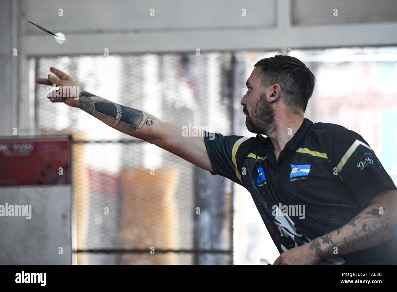 Darts player Argentinian National Championship Stock Photo Alamy