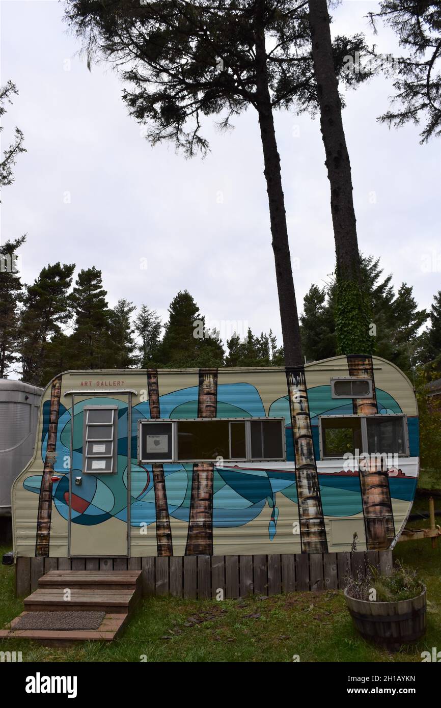Vintage aluminium metal trailers at Sou'wester Historic Lodge & Vintage