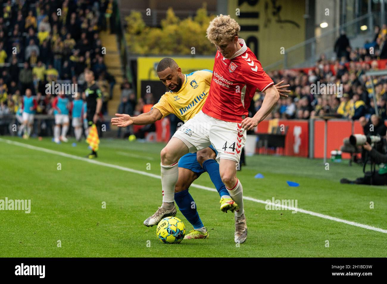Brondby, Denmark. , . Tobias Molgaard (44) of Vejle Boldklub and Kevin Mensah (14) of Broendby IF seen during the 3F Superliga match between Broendby IF and Vejle Boldklub at Brondby Stadion. (Photo Credit: Gonzales Photo/Alamy Live News Stock Photo