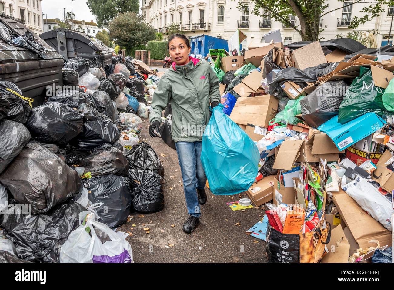 Brighton, October 16th 2021 The refuse workers' strike in Brighton is