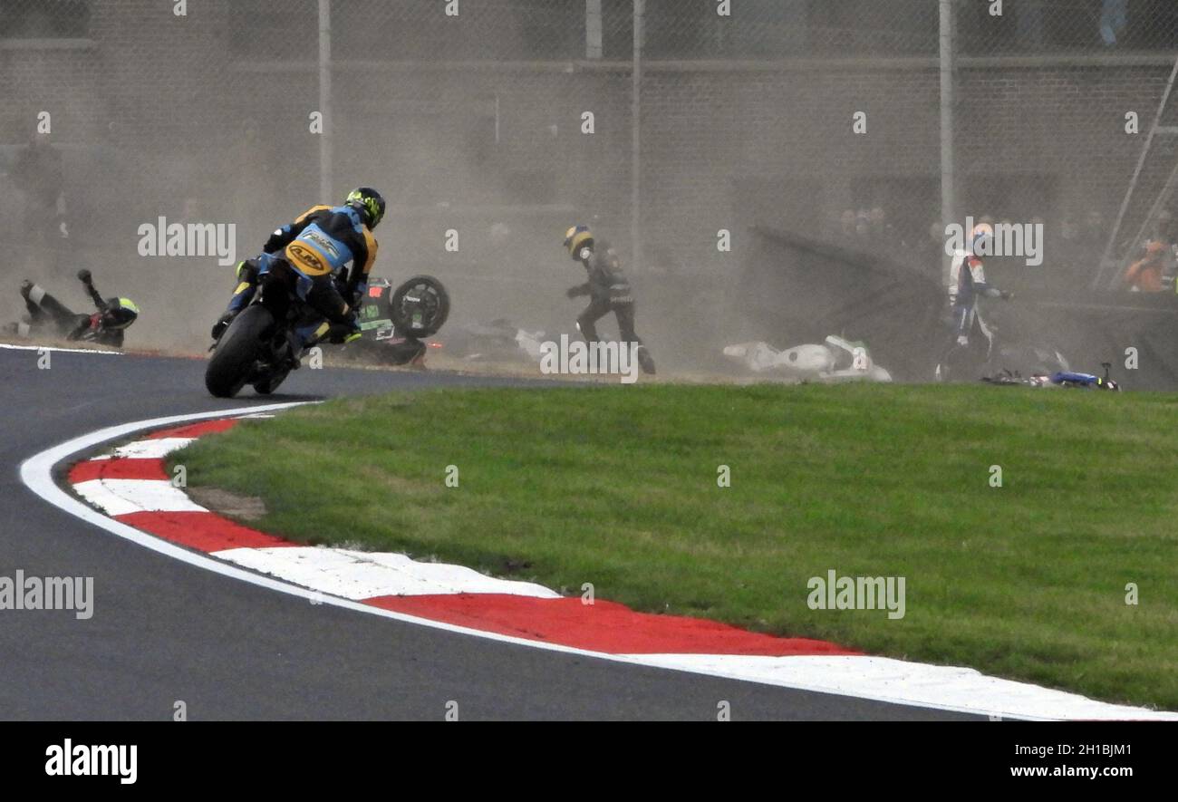 Brands Hatch Circuit Kent, UK. 17th Oct, 2021. BSB British Superbikes ...