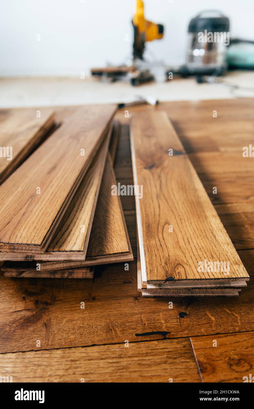 Solid oak wood flooring Stock Photo - Alamy